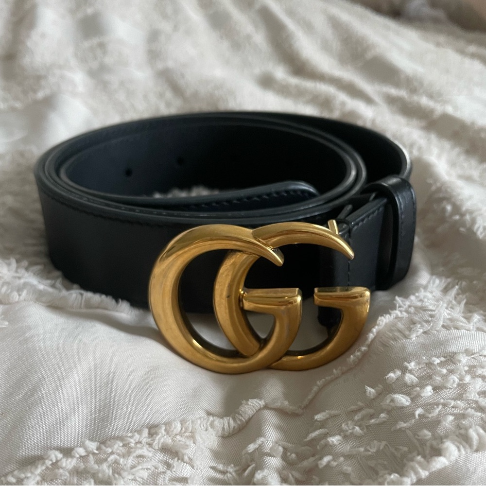 Gucci-LEATHER BELT WITH DOUBLE G BUCKLE